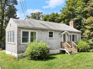 Foreclosed Home - 39 CREST RD, 06877