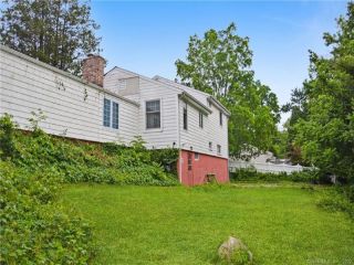 Foreclosed Home - 268 BOUTON ST W, 06907
