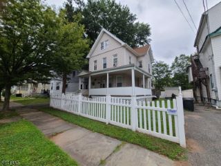 Foreclosed Home - 49 SPRUCE ST, 07003