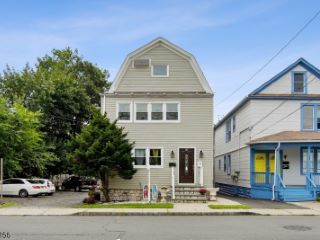 Foreclosed Home - 28 MONTGOMERY ST, 07003