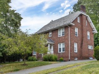 Foreclosed Home - 544 PASSAIC AVE, 07014