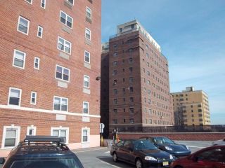 Foreclosed Home - 70 S MUNN AVE APT 202, 07018