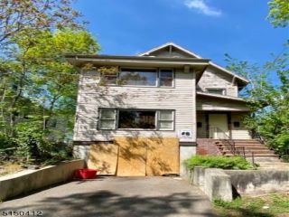 Foreclosed Home - 134 ELMWOOD AVE, 07018