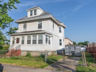 Foreclosed Home - 571 DAVIS AVE, 07032