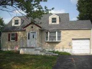 Foreclosed Home - 447 INWOOD RD, 07036