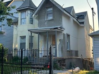 Foreclosed Home - 77 N JEFFERSON ST, 07050