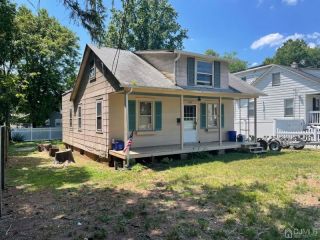 Foreclosed Home - 1117 S 9TH ST, 07080
