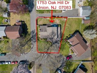 Foreclosed Home - 1753 OAK HILL DR, 07083
