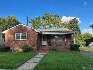 Foreclosed Home - 76 FULTON ST, 07095