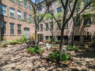 Foreclosed Home - 54 MCWHORTER ST # 60, 07105