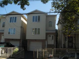 Foreclosed Home - 102 S 10TH ST, 07107