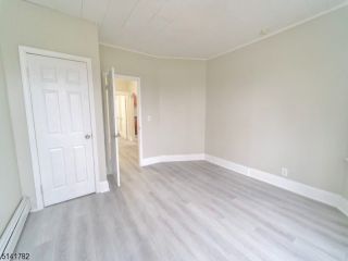 Foreclosed Home - 194 S 12TH ST, 07107
