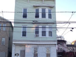 Foreclosed Home - 569 HUNTERDON ST, 07108