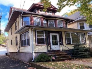 Foreclosed Home - 57 WEEQUAHIC AVE, 07112