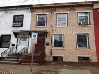 Foreclosed Home - 39 EMMET ST, 07114