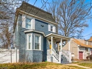Foreclosed Home - 112 WALNUT ST, 07204