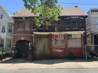 Foreclosed Home - 185 BIDWELL AVE, 07305