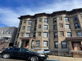 Foreclosed Home - 98 NORTH ST APT 1S, 07307