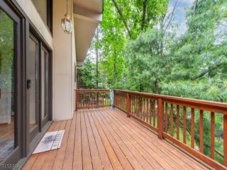 Foreclosed Home - List 100402359