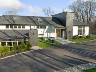 Foreclosed Home - List 100825168