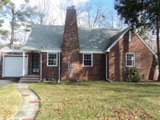 Foreclosed Home - 4-11 17TH ST, 07410