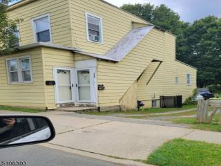 Foreclosed Home - 110 MAIN ST, 07416