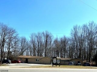 Foreclosed Home - 3200 ROUTE 94, 07416