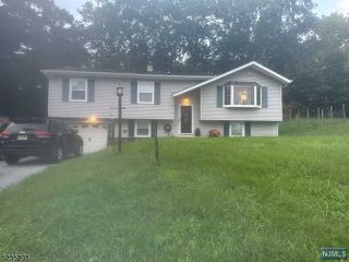 Foreclosed Home - List 101162141