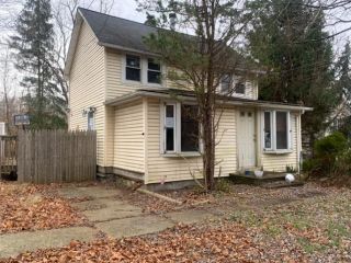 Foreclosed Home - 1002 Macopin Rd, 07480