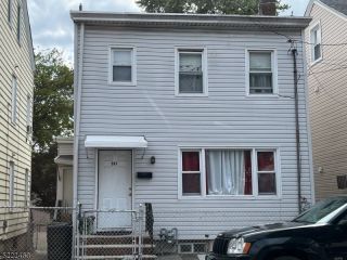Foreclosed Home - 201 PREAKNESS AVE, 07502