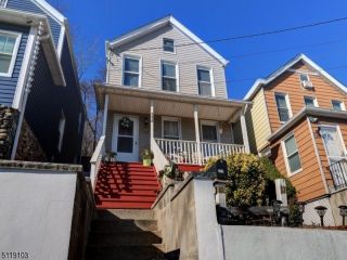 Foreclosed Home - 112 N 8TH ST # 114, 07506