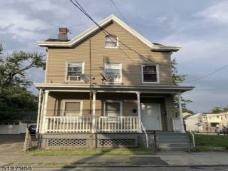 Foreclosed Home - 64 E MAIN ST # 66, 07522