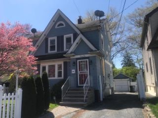 Foreclosed Home - 24 ANDERSON AVE, 07621