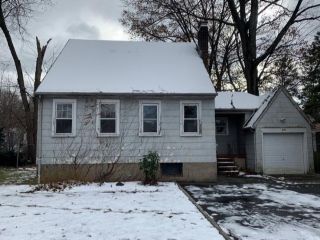 Foreclosed Home - 45 Delaware Ave, 07628