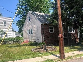 Foreclosed Home - 235 3RD ST, 07631
