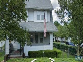 Foreclosed Home - 182 PRESTON ST, 07660