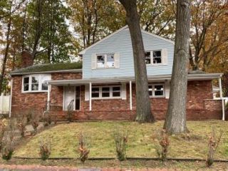 Foreclosed Home - 25 Hegeman Ave, 07675