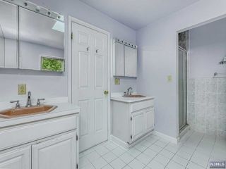 Foreclosed Home - List 100442358