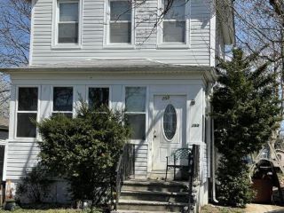 Foreclosed Home - 253 PEARL ST S, 07701