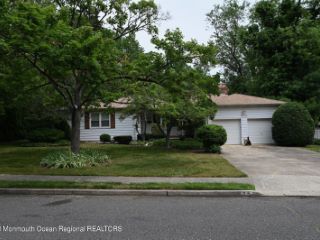 Foreclosed Home - 25 GLENMARY AVE, 07701