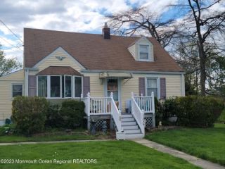 Foreclosed Home - List 100632107