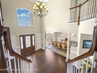 Foreclosed Home - List 100644708