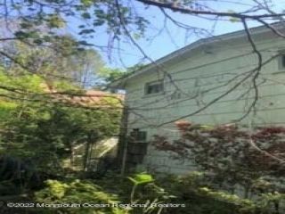Foreclosed Home - 40 REEDS RD, 07724