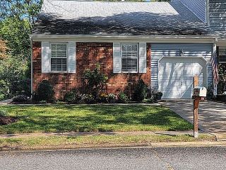 Foreclosed Home - 25 REDWOOD DR, 07724