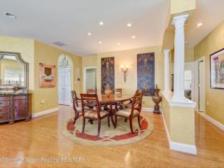 Foreclosed Home - List 100676359