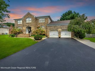 Foreclosed Home - List 100896412