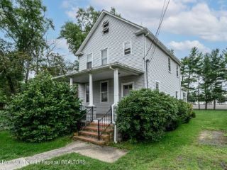 Foreclosed Home - 3 CENTER ST, 07726