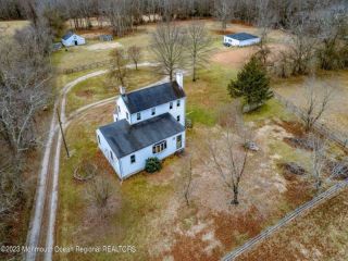 Foreclosed Home - 170 MAXIM RD, 07731