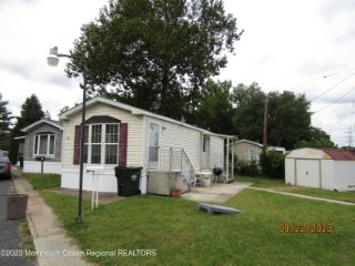 Foreclosed Home - 9 PHILLIPS ST, 07731