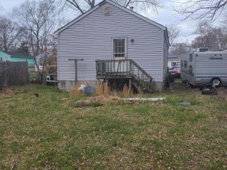 Foreclosed Home - 121 W 5TH ST, 07731